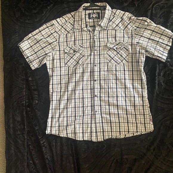 Lions Crest by English Laundry - Picture 1 of 2